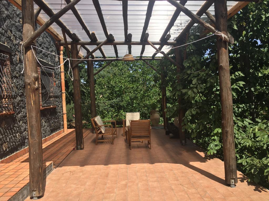 Вилла Casa Etna Бронте Экстерьер фото