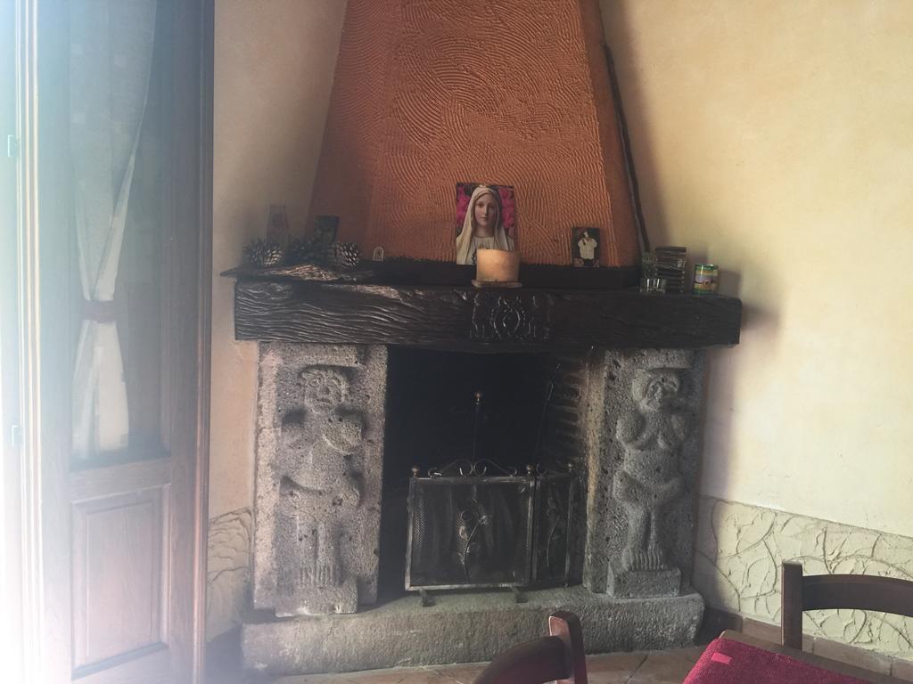 Вилла Casa Etna Бронте Экстерьер фото