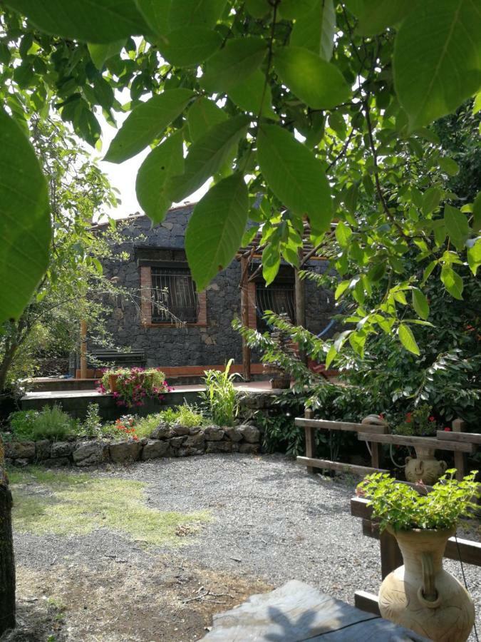 Вилла Casa Etna Бронте Экстерьер фото